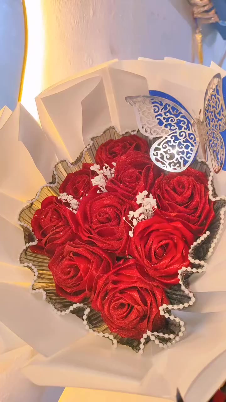 شغلي بوكيهات ورد دائم حسب الطلب كل المنشور بعشره و١٢ والكبار كلش ب١٥♥️
مع التغليف والكارت😍♥️


**إذا كنت صاحب هذا الإعلان وتريد حذفه لأي سبب، رجاءا أرسل رسالة إلى الدعم الفني**