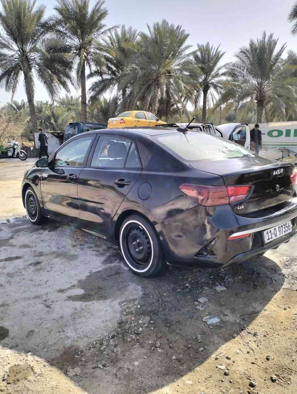 السلام عليكم للبيع او مراوس كيا ريو مديل 2022 بغداد انكليزي بسمي سياره جاهزه محرك 1600 كير تبريد تدفئه حداديه كله مكفول عله وضع الشركه سنويه لل2030 السعر 104 وبيه مجال بسيط مكاني ناصريه مركز المدينه للتواصل ***********
