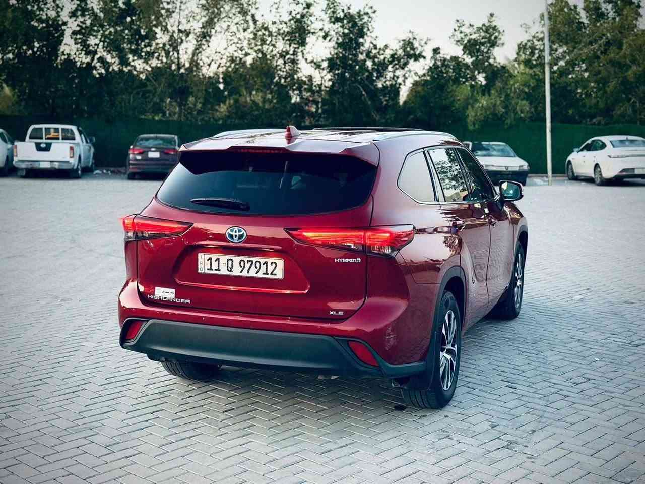 🚙🔥 فرصة لا تفوتك | تويوتا هايلاندر 2022  

⚙️ هايبرد + بنزين | محرك 2500  
🪑 كشنات جلد فاخرة مع تدفئة وتبريد  
🛞 ستيرن بتدفئة  
🎯 رادار شامل كل الجهات  
📍 ماشي فقط 75 ألف كم  

🔧 ملاحظة: حادث بنيد مصبوغ  

💵 السعر: 275 وبـ يمجال  
📞 للتواصل: ***********  

#تويوتا #هايلاندر #سيارات #عروض
