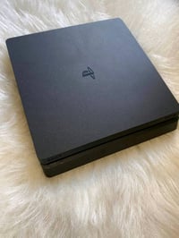 بلي ٤ مهكر 12.00  🔹 الذاكرة: 500 جيجا   جوستك 2 اصلي تجاري 🔹️ حالة الج...