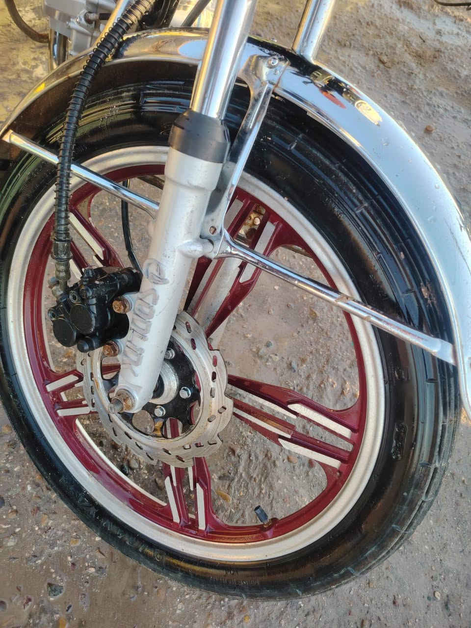 سيفان جديده بابل طريق الجفل السعر 650  ***********
