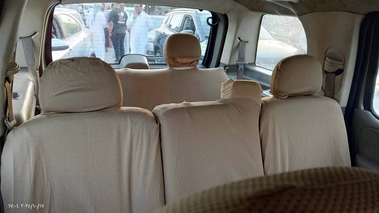 السلام عليكم فورد اكسبلورر للبيع موديل 2004 سيارة جديدة مكينة محور لكزز V8 ومحورة غاز يعني آنسة الصرف حدادية امامي خلفي جدد اكسل جديد تبريد ثلج 3 قطع راديتر  جديد سنوية لل29 تحويل ثاني يوم رقم بصرة انكليزي سستم صوت كير تعليك سيارة ما ناقصهة شي سعر 78 وبيهة مجال للطيبين للاستفسار الاتصال على الرقم *********** كربلاء, العراق
