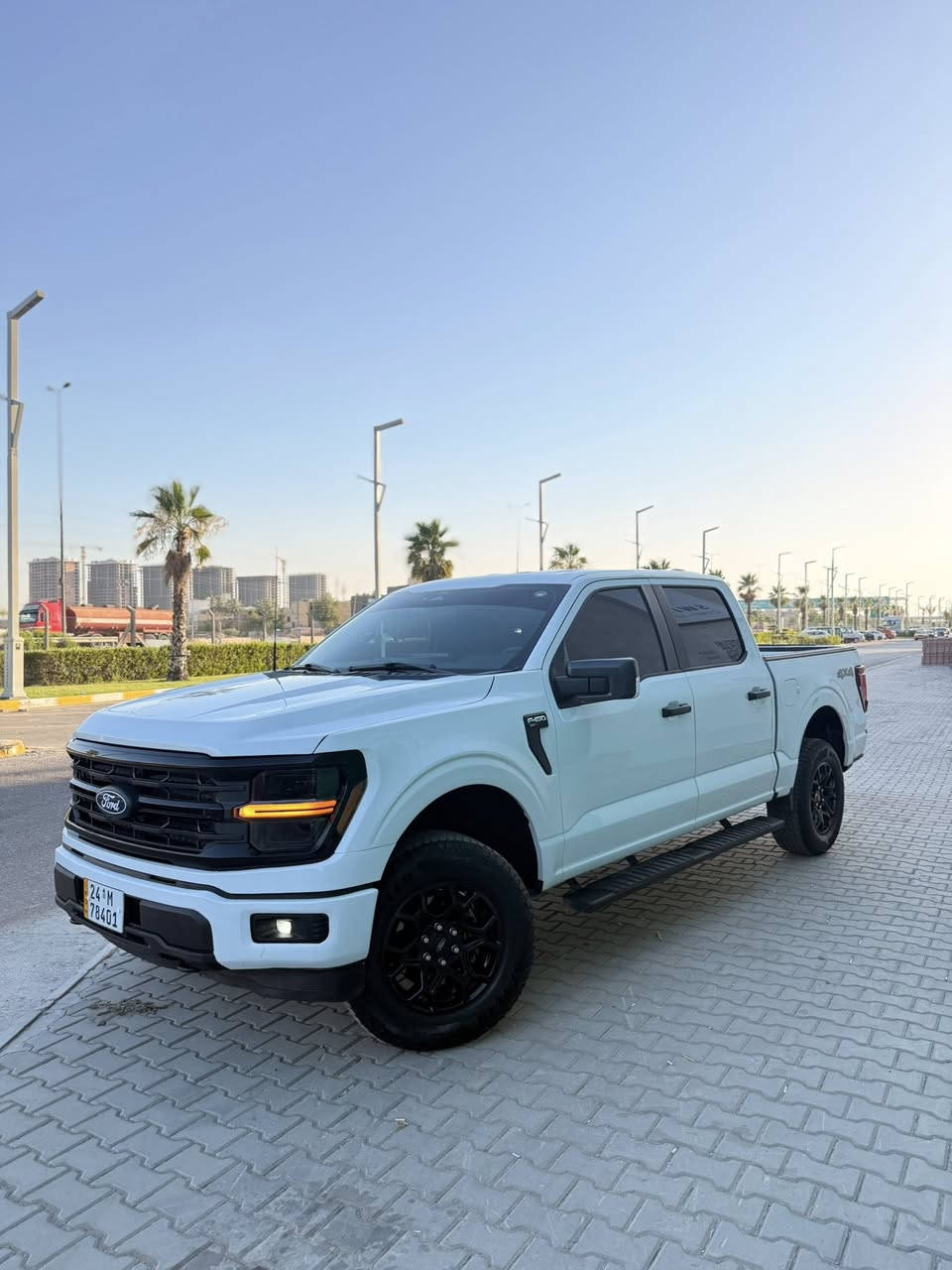 ✅لمعرفة السعر علق برقم واحد ورد تلقائي✅

Ford F-150 STX.  2024

✅سنوية تضليل وهزا وفحص وترقيم جديد 

ماشية : 23 الف ميل
سلندر: 6 سلندر
محرک: 2.7
‎حساسات خلفية-الكاميرا الخلفية - التحكم على المنحدرات - مستشعر وقوف - تدفئة المقاعد - مثبت السرعة - نوافذ كهربائية - نظام فرملة الطوارئ - 8 وسادة هوائية - دوسات كاهرباى -المصابيح الأمامية ليد - قفل مركزي للأبواب - مانع الانزلاق - رادار

السيارة وارد امريكي صبغ فقط جاملغ وحافة بنيد بدون ايرباك 
🚀بدون ايرباك بدون دواخل حادث سطحي

سعر : 307$ وبيها محال

للاستفسار : ***********

العنوان : بغداد حي العدل او الغزالية

