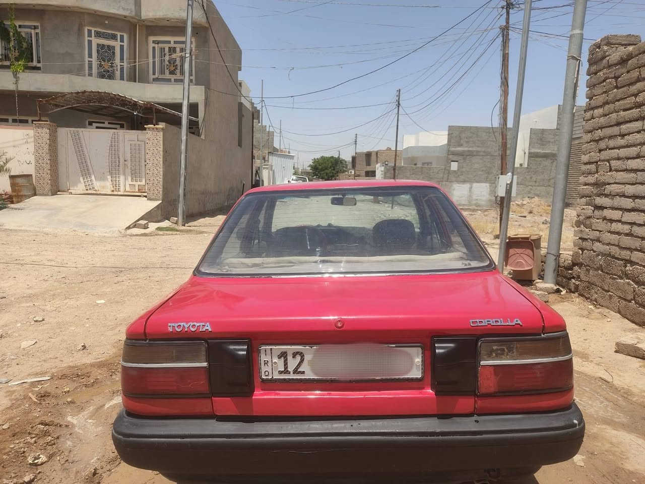 السلام عليكم
*كورلا 90 يسره بلادي لون احمر 
*رقم نينوى انگليزي 
*سنويه لل29 
*وكاله عامه بأسمي 
*وشرط التحويل 
*معمره تعمير كامل ماعدا التبريد 
نقص كمبريسر وصونده فقط 
*مصبوغة جماليه فقط
*تخم تايرات امامي جديده
*مكينه 1600 كابريته 
*گير ومكينه مكفولات

(السعر 45 ورقه وبيها مجال قليل) 

*المكان سامراء 

*للتواصل والأستفسار ***********
