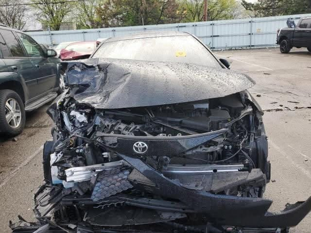 سلام عليكم مستعجل عل بيع

‏Toyota Corolla 2022 SE (فئة SE). 

رقم اربيل الجديد (سنوية باسمي تحويل ثاني يوم)

حادثها  صور الحادث مرفقة بالمنشور

المواصفات :

 * نظام التحذير من مغادرة المسار

* مثبت سرعة متكيف (Radar Cruise Control)

* نظام تفادي الاصطدام

* كاميرا خلفية

* نظام الثبات الإلكتروني

* ⁠* شاشة معلومات + Apple CarPlay

* بلوتوث + USB

*شفتات بل ستيرن

* مكيف أوتوماتيك

* تحكم بالمقود

* مصابيح LED

مكانها بغداد الزعفرانيه

ماشيه 113ميل

السعر 135$ وبيهه مجال
للاستفسار واتساب : ***********
