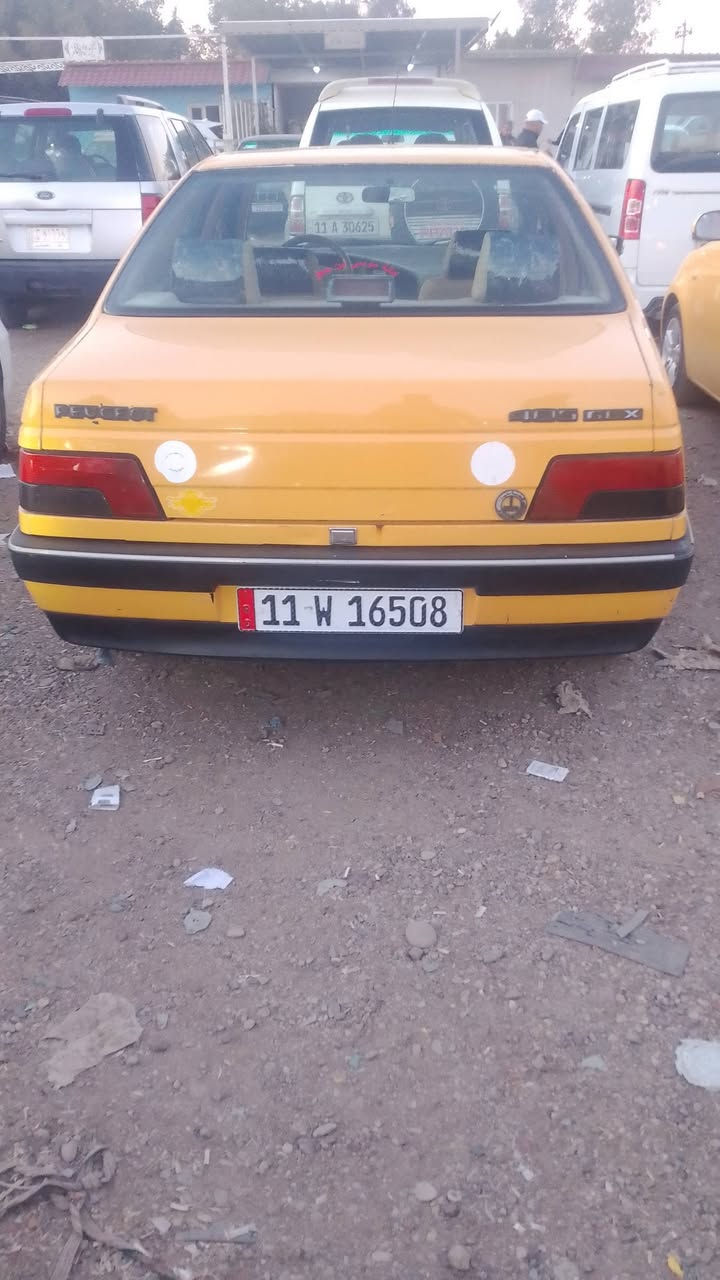 السلام عليكم سياره لميس موديل 2000 موديل 2010 كفاله عامه السعر 30 بها مجال شي بسيط ***********
