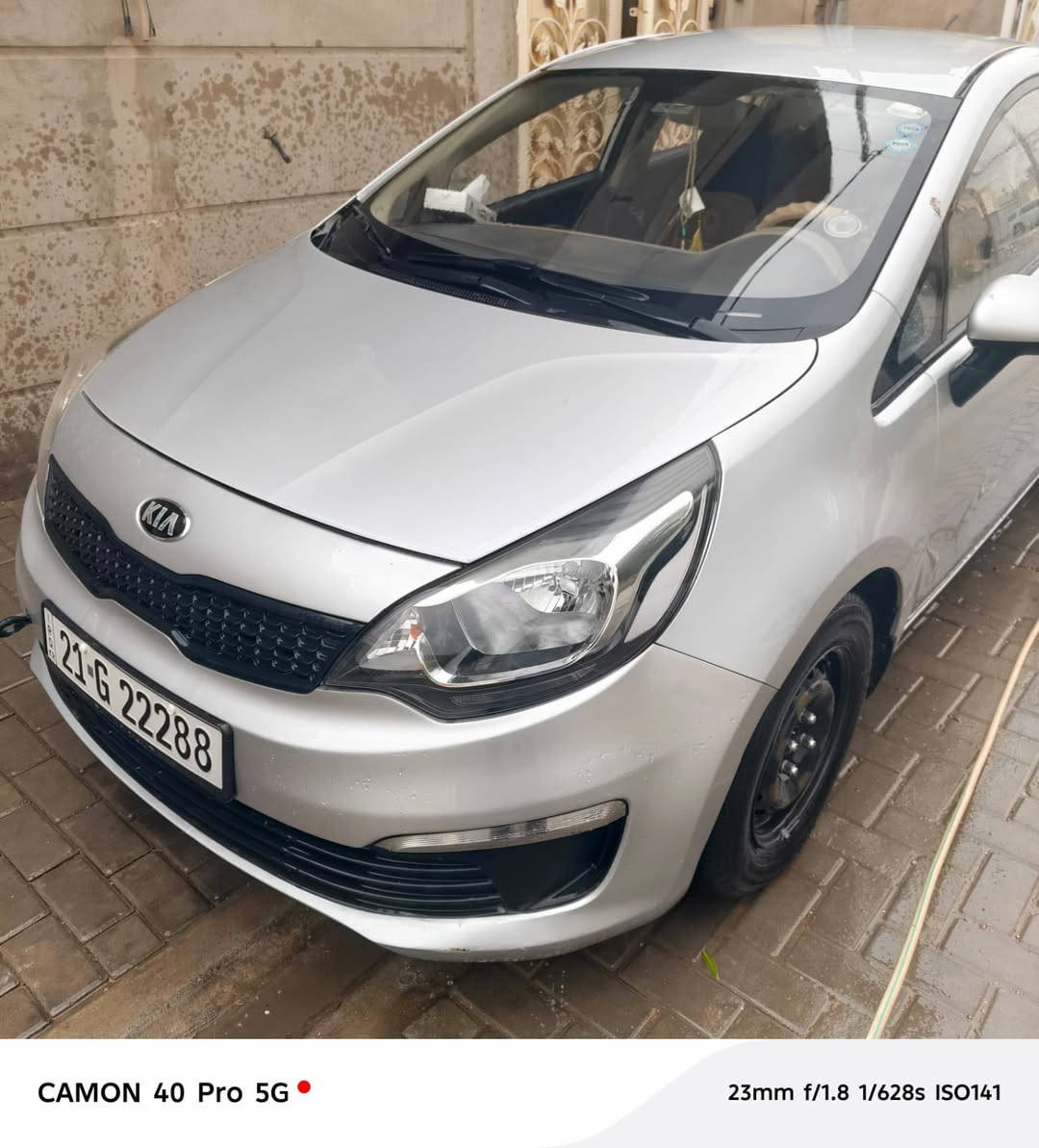 السلام عليكم ورحمة الله وبركاته
من رخصة الادمن المحترم 
للبيع فقط
كيا ريو موديل ٢٠١٧ خليجي …
رقم سليمانية باسمي تحويل ثاني يوم 
رقم مميز 
ماشية ١١٤  الف كيلو 
محرك ١٦٠٠ دوش 
شاشة + كامرا خلفية 
تحكمات ستيرن 
كروز كونترول 
بدون حادث 
سونار موجود بالمنشور 
السعر ١٠٢ ورقة وبيها مجال بسيط 
*********** متوفر واتساب
