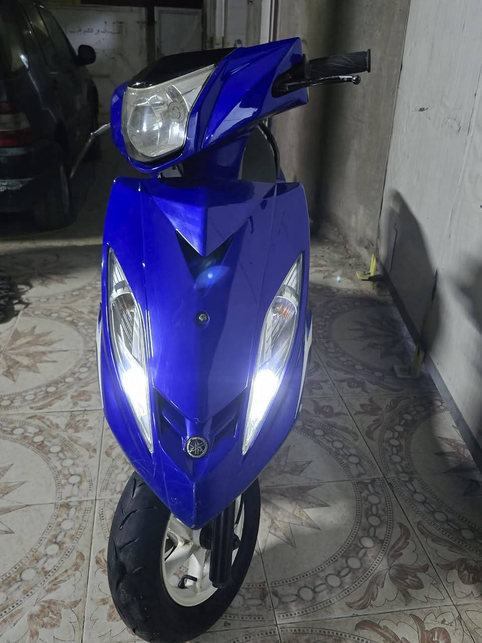 للبيع
GTR
مديل2011
الدراجة مكفولة كفالة عامة 
خاص فتوح 
التصال ***********
الدراجة عارضها ب مليون و200
