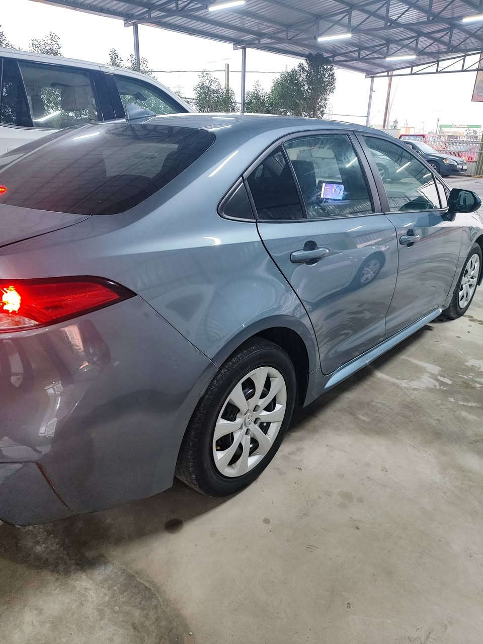 السلام عليكم 
كورلا 24 LE
مرقم ديالى بأسمي 
والحادث موضح بل صور 
السعر 160 وبيها مجال للاستفسار ***********
