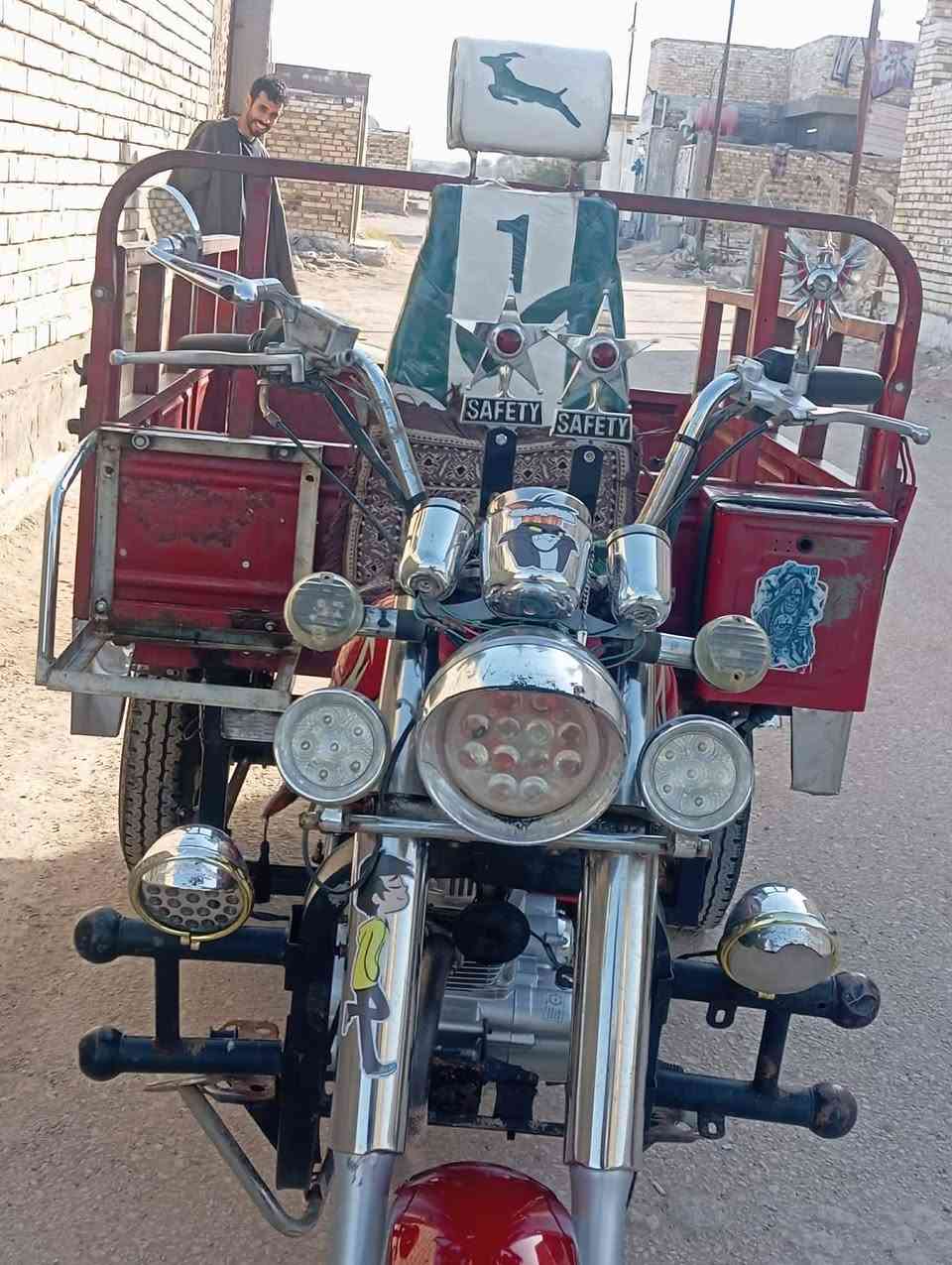 سلام عليكم ستوته البيع اوراق 2017 وكيله سمه بغداد     ستوته مكفوله كفاله عامه من شاصي من ركبه كله تعمير 25 مكينه 25 السعر 1900 وبيهه مجال مكاني نجف رقم ***********
