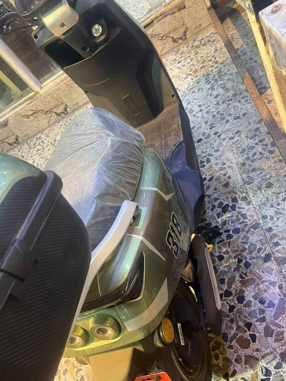 للبيع دراجه شحن زيرو ما ماشيه ب ٨٠٠ للاتصال *********** موديل 2025 زيرو
