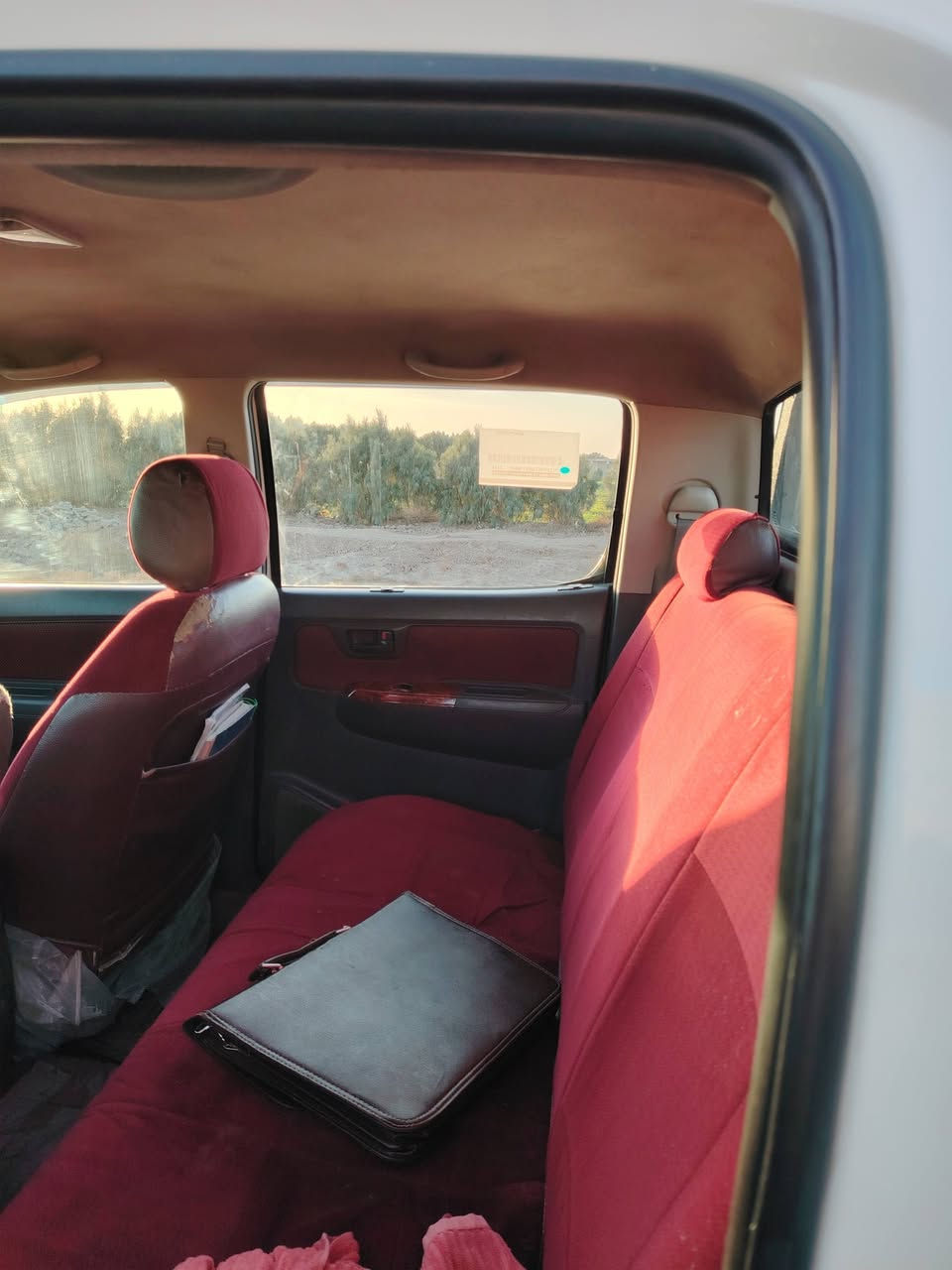 سياره فلاونزا موديل 2015 اوتوا
رقم  بغداد انكليزي  ماشيه 220

سياره مال جناي للتواصل ***********
