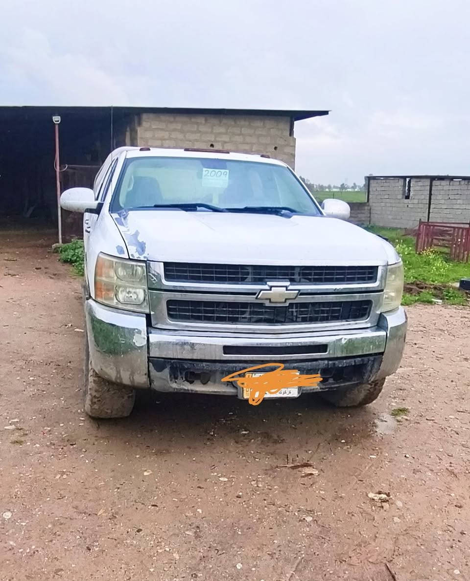 السلام عليكم عندي سياره شيفروليه سيلفرادو  كير وتماتيك محرك 2500 / 8V سلندر  دفع 4×4 محرك مكفول كير مكفول الرقم وسنوية كركوك مشروع وطني السعر/95$/ورقه ،،لاستفسار الاتصال بهذا الرقم/***********؟
