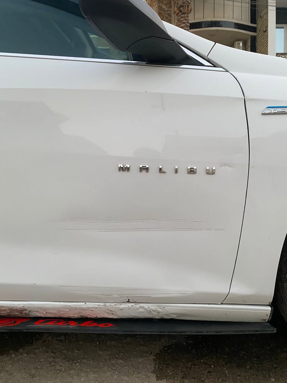 ماليبو 2018 
ضرر خشم بنيد فقط + كلير بابين  موضح بل سونار 
مواصفات. ال تي معروفة سيارة 
كير + مكينة مكفول كفالة عامة 
موضحلك كلشي بل سونار 
ممشى 120 ميل
نواقصها درايم شفت خارجي مشكوكة لاستيكة ولحية امامية نكسرت عدي فقط  يراد لحية 
هزة ورقم جديد ميحتاج تاخذ سيارة اربيل فقط معاملة وتحولها 
سعرها 99وبيها مجال 
***********
