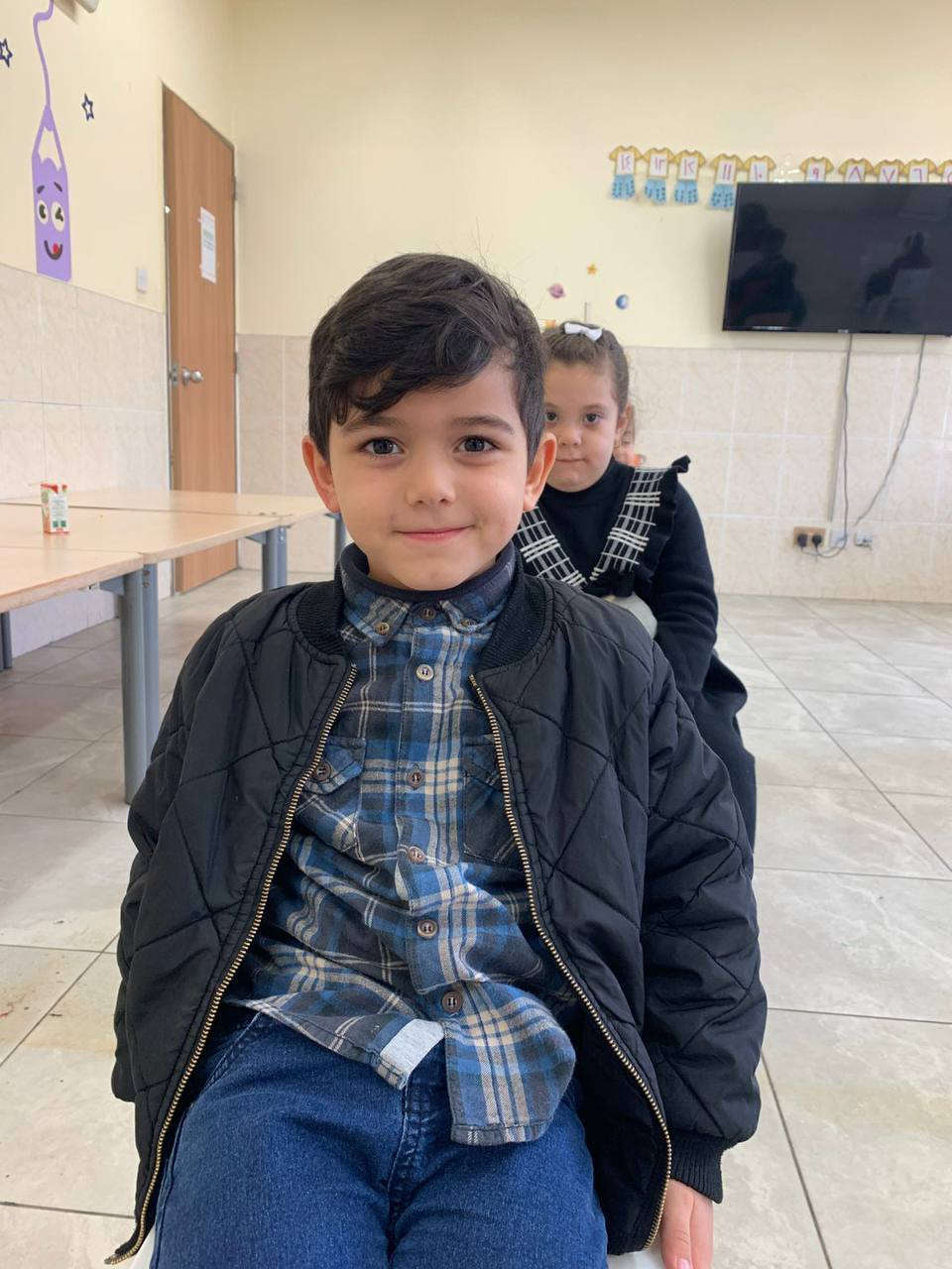 نعتني بطفلك كأنه فرد من عائلتنا 🏠
لأنك تبحث عن "بيت ثاني" يوفر الحنان في التعليم .
في حضانة نور بسماية نفتح ابوابنا وقلوبنا لاستقبال صغاركم 
لنرسم الابتسامه على وجههم ونزرع الثقه في نفوسهم 
شاركونا الرحله .. وشاهد طفلك يكبر ويبدع يومآ بعد يوم .
مؤسسة كيدز اكاديمي التعليمية 
حضانه نور بسمايه A9  
للاستفسار الاتصال ☎️***********
