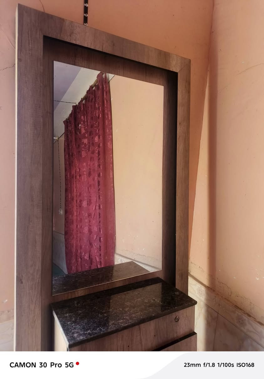 سلام عليكم مرايه بسعر مناسب السعر خاص المكان ناصرية سيد دخيل‏‪***********‬‏
