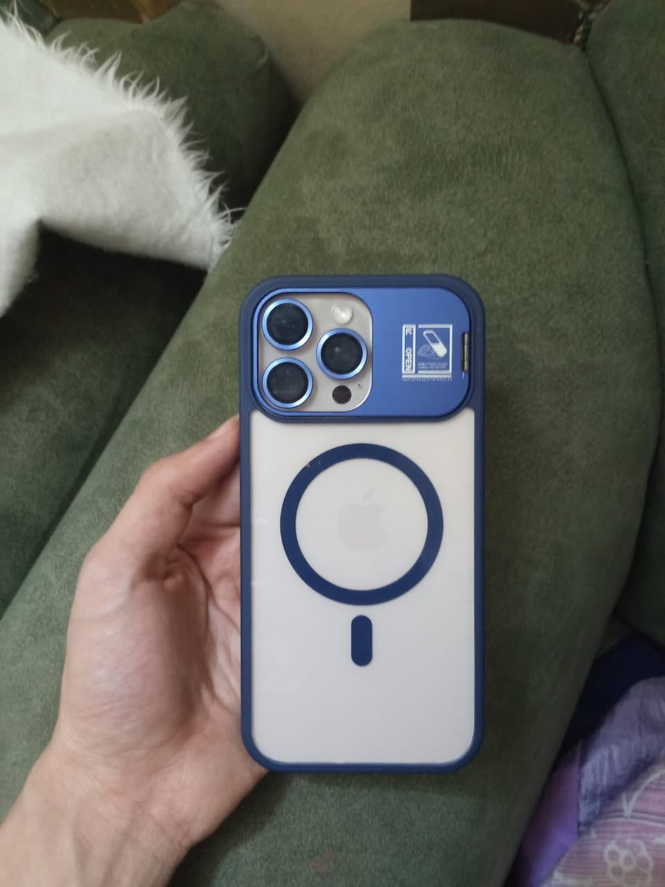 السلام عليكم ايفون 16برو ماكس ذاكرة256 بطارية93 مستبدل شاشة وبطارية وشاشة مكسروة ب800وبي مجال مكاني بغداد


**إذا كنت صاحب هذا الإعلان وتريد حذفه لأي سبب، رجاءا أرسل رسالة إلى الدعم الفني**