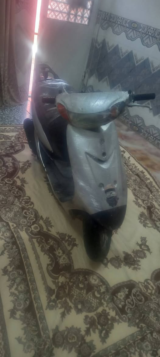 عصفوريه دراجه شغاله خير من الله السعر ١٦٠ بغداد الشعله ***********
