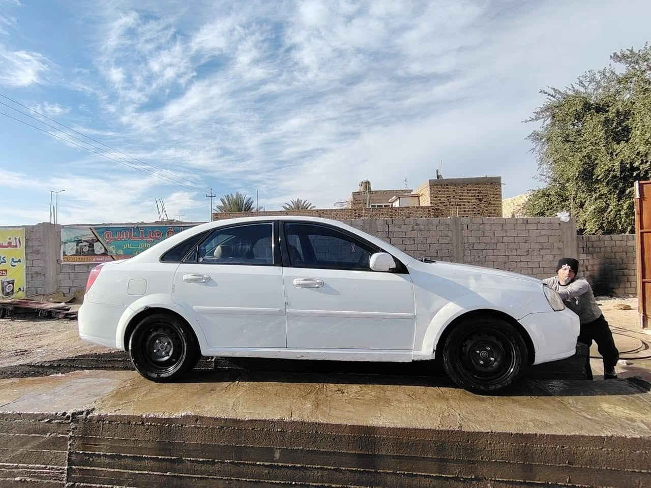 ماشيه ٣٤٥ كير و مكينه و ظفيرة جدد 

موجوده بالحلة

***********
