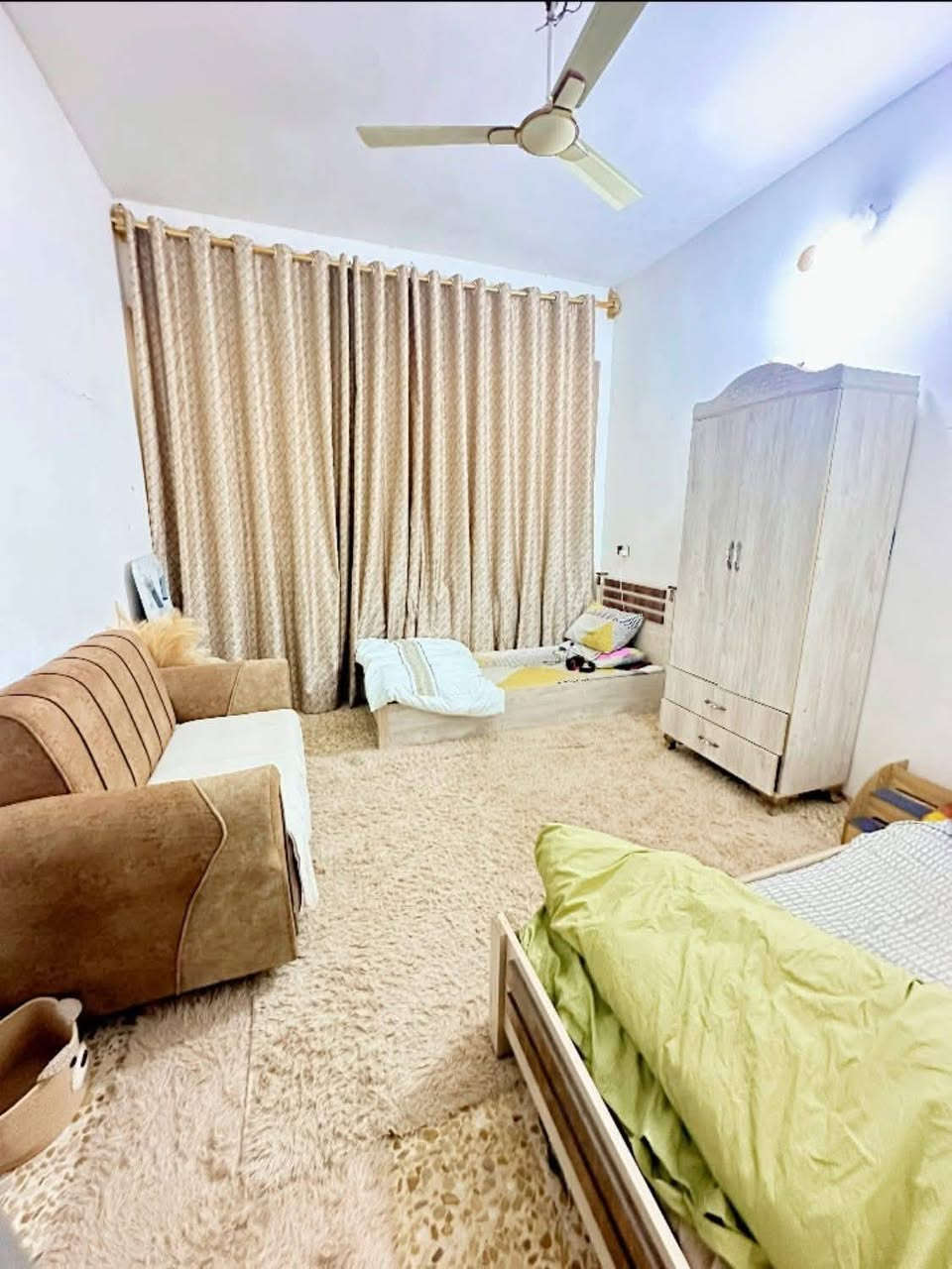 مرحبا بيت جديد للبيع طابو ملك طابقين حي الفرات ١٤٠م ٧م واجهه
*********** #وتساب
