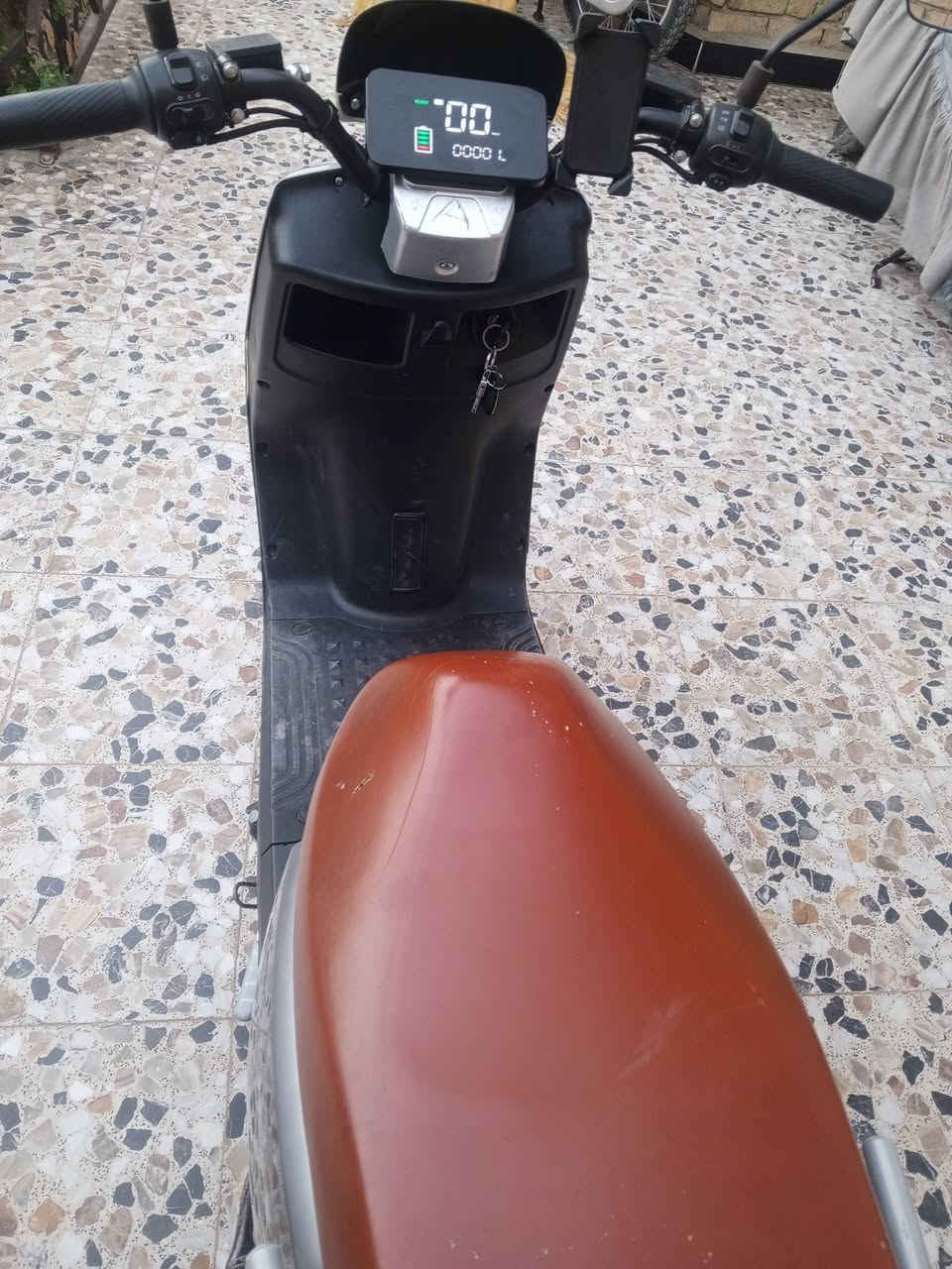 دراجه شحن للبيع مكان خاجيه ***********
