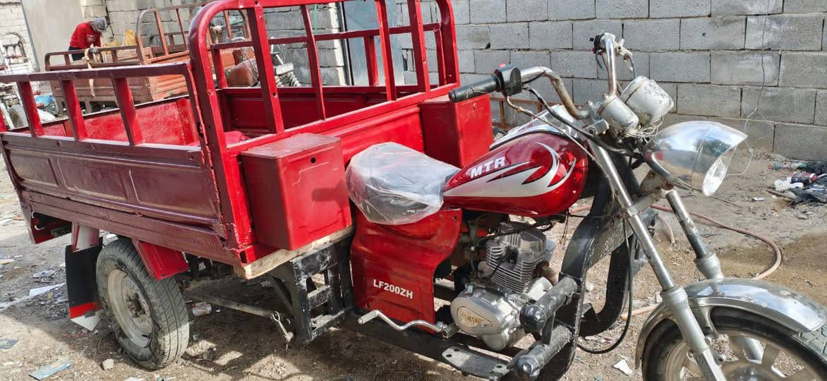 مكلف بالنشر هذا رقم راعيه ‏‪***********‬‏ 
ستوته جديده توه معمرة شرط المكينه بعدة بدهن الشركة كهربائيات كله شغالة مكانه خور الزبير قريب للشقق
