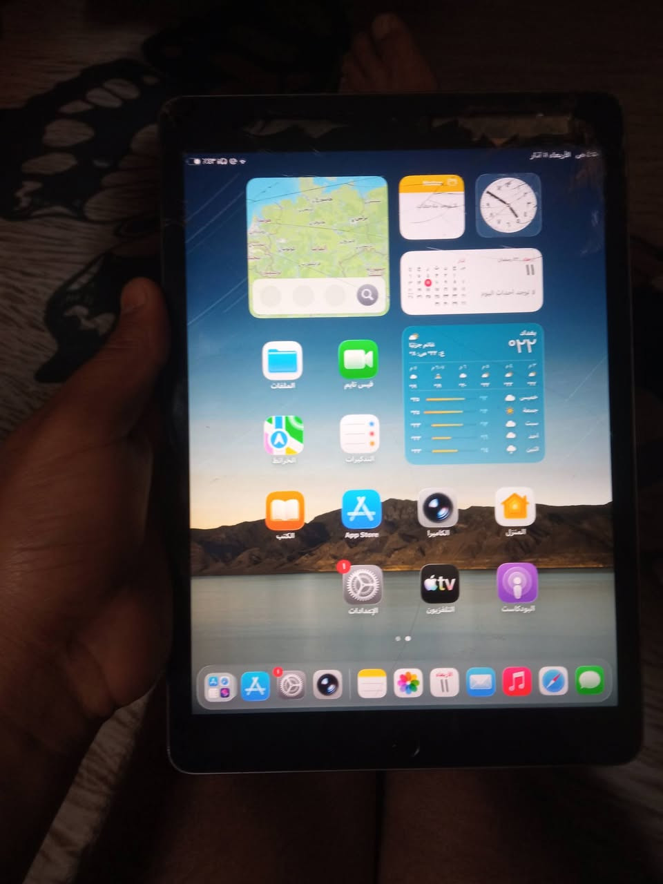 سلام عليكم ايباد 8 ذاكره 32 محدث اخر اصدار 26 الايباد مدخل صيانه ولا مفتوح فقط الاكلاس مكسور مرواس  ب11 عادي 
***********
