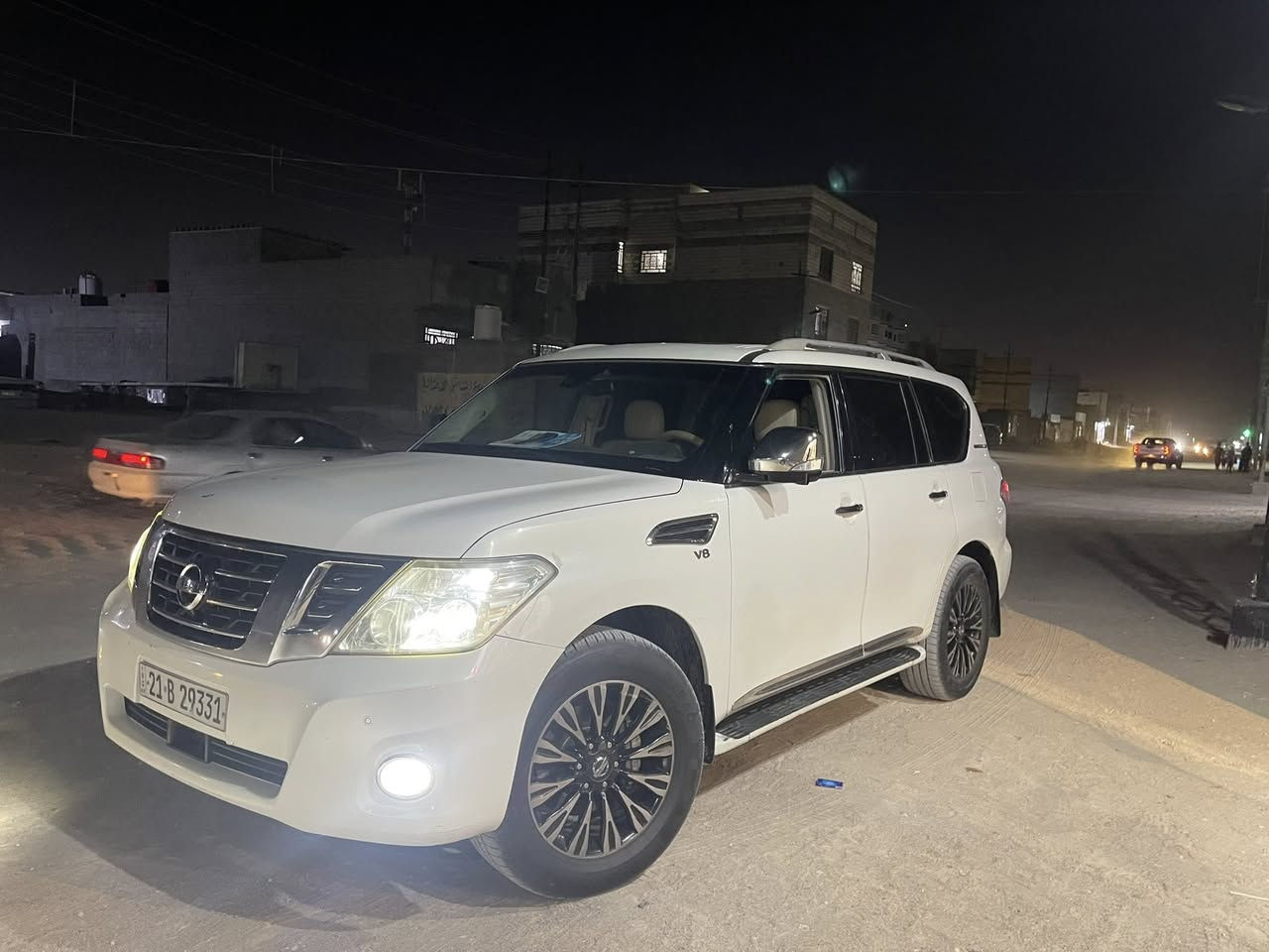 سلام عليكم اخوان نيسان بترول موديل 2011 وارد خليجي السياره بيها قطع بارد عنوان السياره بصره الزبير السياره فول موصفات فتحه بسقف حساسات قياده حساسات مطر مانع انزلاق 3 انواع بالكير كير خفيف وكير ثقيل وكير اوتوماتيك المكينه 8 سلندر تنطيك عزم قوي السياره بيها مواصفات بلكزز 13 ما موجوده انواع المواصفات الفخمه بيها سعر السياره 220 للستفسار ***********
