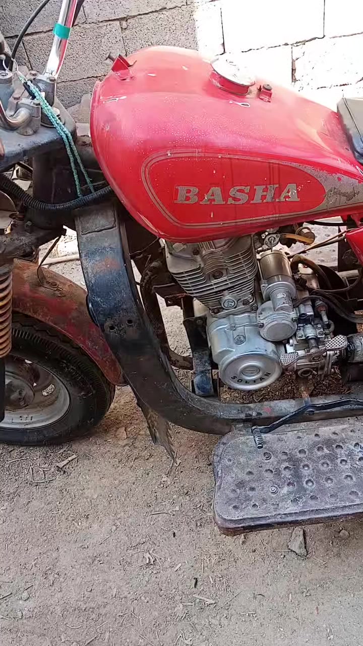 سلام عليكم ستوته صلطان موديل 14 وكيل سيد خلدون
سعر1500 بيه مجال قليل بكاني كحلاء ***********واتساب
