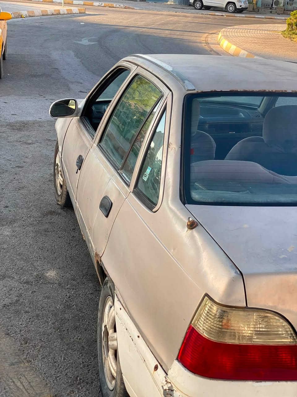 للبيع دايو سلو موديل ٩٤ رقم صلاح الدين بسمي مكاني تكريت سياره جاهزة من كلشي كير محرك شرط سعر ٢٥ بيها مجال للشراي خابرني او تدلل رقم ***********
