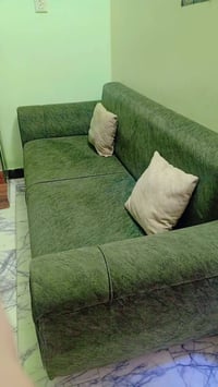 اغراض لبيع ثلاجه مجمد ومغسله ومكنسات كهربائيه 2 طباخ 5 وتخم ويا لوحات ...
