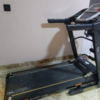جهاز رياضة جهد وهزاز شرط الشغل بس القايش مقطوع إلي يريد يتصل 077013130...