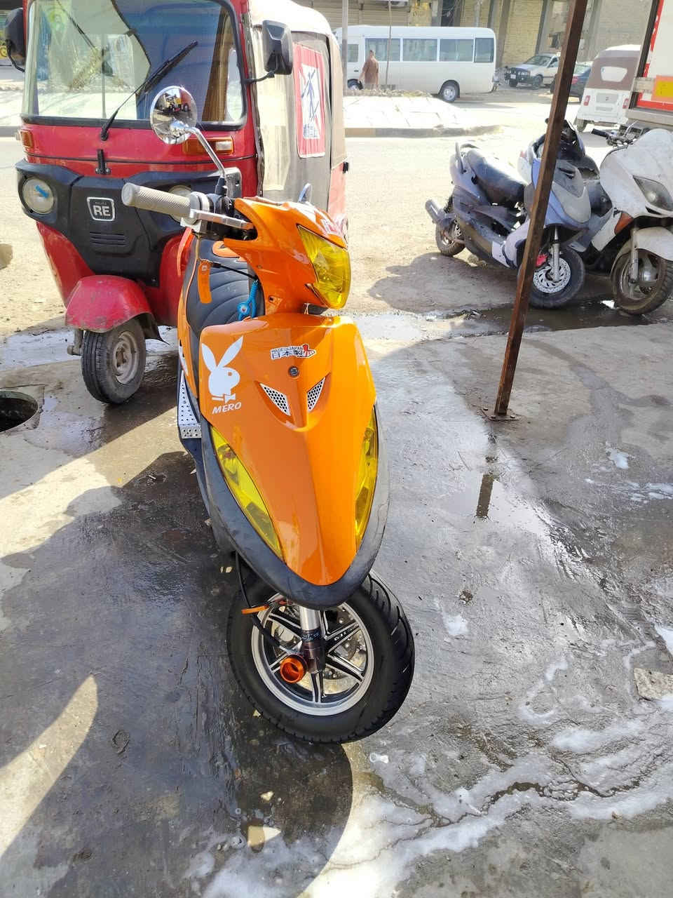 السلام عليكم للبيع دراجه عدله ويل نجمه دبلات امامي خلفي شيال رباط رياضي مكينه بلادي ما مفتوحه السعر خاص رقم الهاتف ***********
مكاني بغداد حي الإعلام
