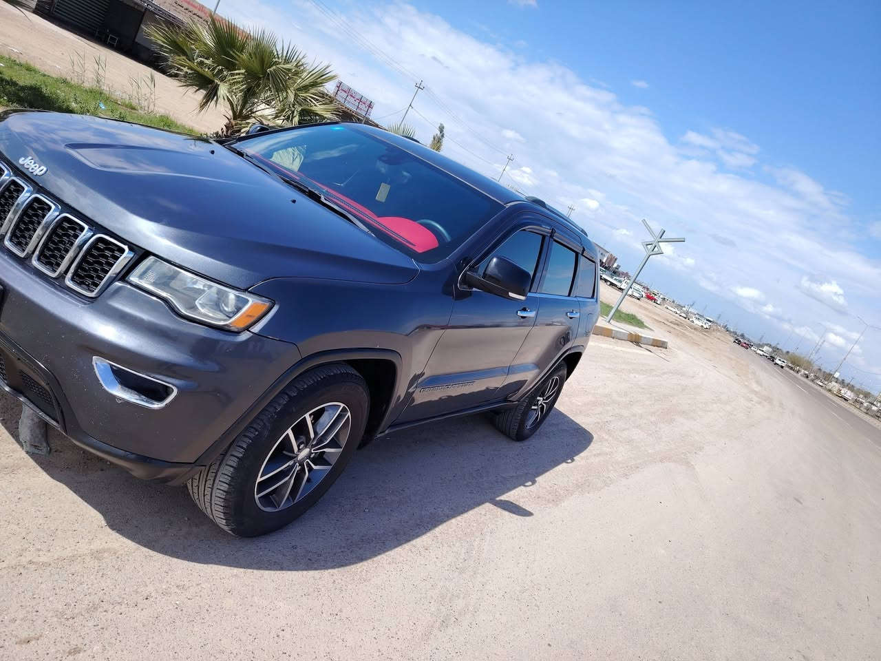 سلا عليكم
جيب لاريدو موديل ١٨
رقم بغداد دولي تحويل ثاني يوم
صدر أمامي خلفي جديد
ترايه ناعم حيل
كير ومحرك  خير من الله
تبريد قطعتين
6 سلندر
اناره مخفيه داخل البوب
مودات قيادة
حساسات أمامي خلفي
كامرة خلفي
فول تحكم بشاشه
كشنات جلد-كهرباء
كشنات تدفئة
استيرن تدفئة
جنطة كهرباء وشفط
هزه جديده
اربع بصمات السيارة
 حادثه بصور
وبيه قطع صبغ ابيع احزام بدون
داواخل لغد شاصي مكفول 
العنوان صلاح الدين الدجيل
الاستفسار الاتصال على الرقم ***********
