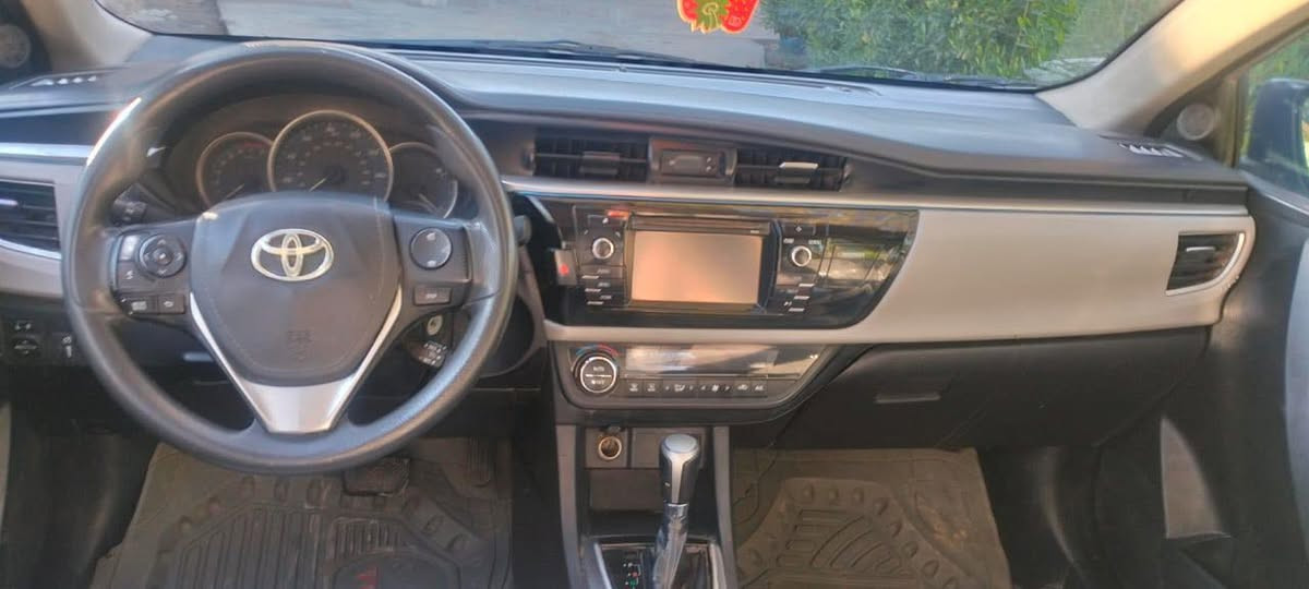 السلام عليكم 
كورلا للبيع موديل ٢٠١٤ السياره جاهزه وخير من الله  وارد امريكي وصور الحادث مرفقه بالمنشور مكان السياره بغداد الغزاليه   
للأستفسار  ***********
السعر 110 وبيها مجال
