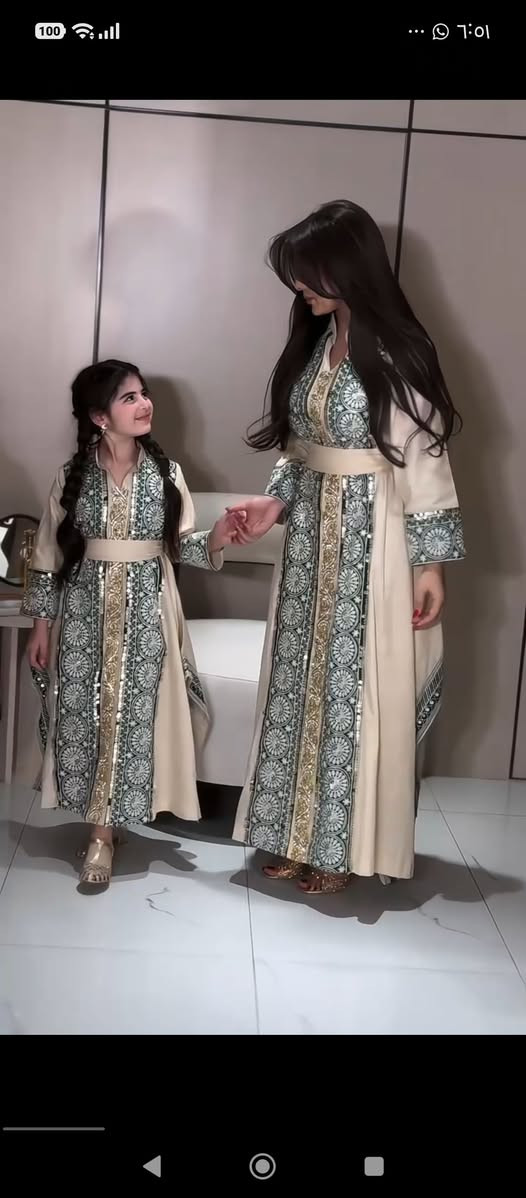 فستان خامه دابل ايطالي كوالتي عالي

سعر الام فقط 30 الف 
سعر البنت 25

قياس النسائي  38 40 42 44 46 48
قياس الاطفال من 6 سنوات الى 15 سنه


**إذا كنت صاحب هذا الإعلان وتريد حذفه لأي سبب، رجاءا أرسل رسالة إلى الدعم الفني**