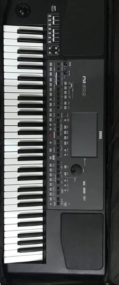 السلام عليكم اخوان للبيع  كورج 600 جديد نضافه 100/100 السعر 5ونص العنوان بغداد للستفسار *********** بي واتساب
