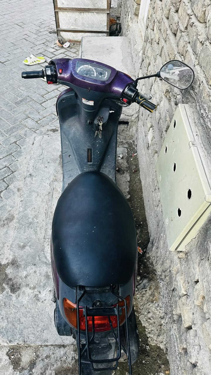 السلام عليكم ورحمة الله وبركاته
دراجة قرده. تخبل كلش نظيفه

 من شلعه لا مفتوحة ولا مجفته

 بلاديه  كلشي شغال. من هورن سلف اشاير  

مدينه الصدر. قطاع 25. ***********  لسعر 300 بيهة مجال. والله لشراية
