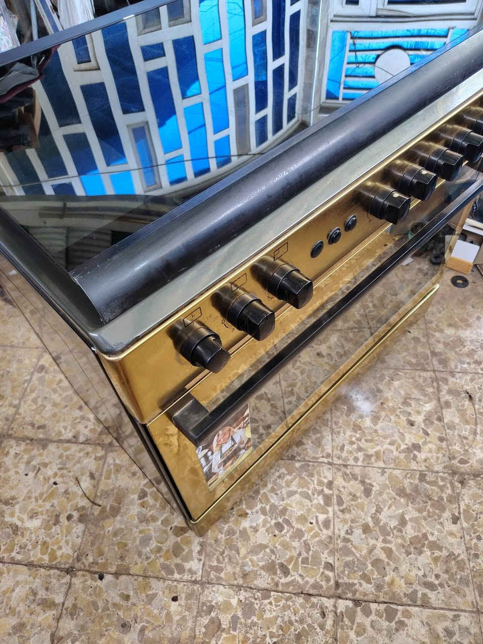 جامبو خمس مشاعل كلة شغال الوجه ذهبي  والشغل باب اول عالغحص السعر ١٦٥ كربلا ***********
