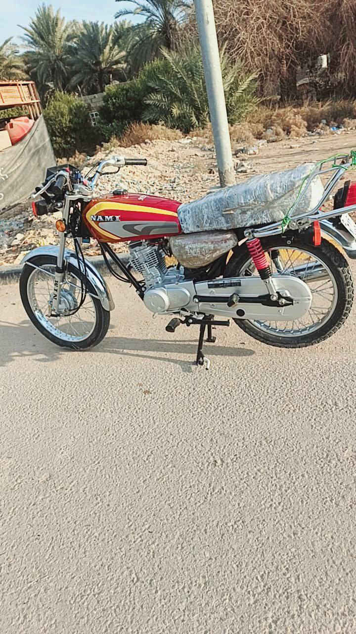 السَّلام عليكم.
نامة للبيع او مراوس  ٢٠٢٥ طالعه بشهر ٧ المكان كربلاء المقدسة شارع الجمهورية او حي العباس او گنطرة السلام او منطقة الإمام عون وين ماتحب اجيك 
اوراق سكنر بأسمي 
كهربائيات كلها شغاله مابيها أي نقص
محرك ناعم فول سلاسة ما مفتوح منه ولا برغي 
شلعتها تآكل الشارع 
للبيع او المراوس بدايون 
السعر ٧٥٠ الف وبيها مجال

رقمي :
***********
