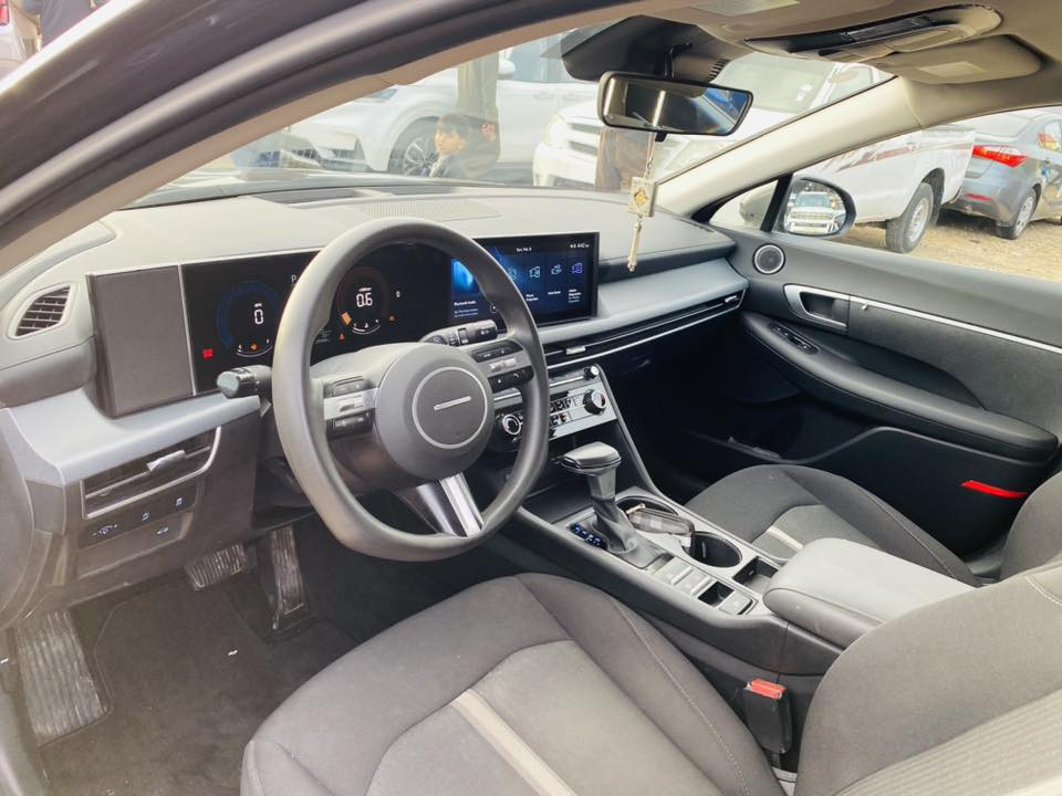 #يالله هـونداي سوناتا موديل 2024 دخول 
جديد مرقم مثني شهداء وكآله عامه بسم 
المشتري مباشر الضرر بارد طرف الجاملغ 
مكفوله من الصبغ والتبديل موصفات بصمه 
ويل كروم شاشه منتصل رادار امامي 
جانبي مكينه 2500 وباقي الموصفات وأضحه 
الـسعر 190$ مـوجوده المثني الرميثيه 
تـفاصيل واتـساب (***********)
