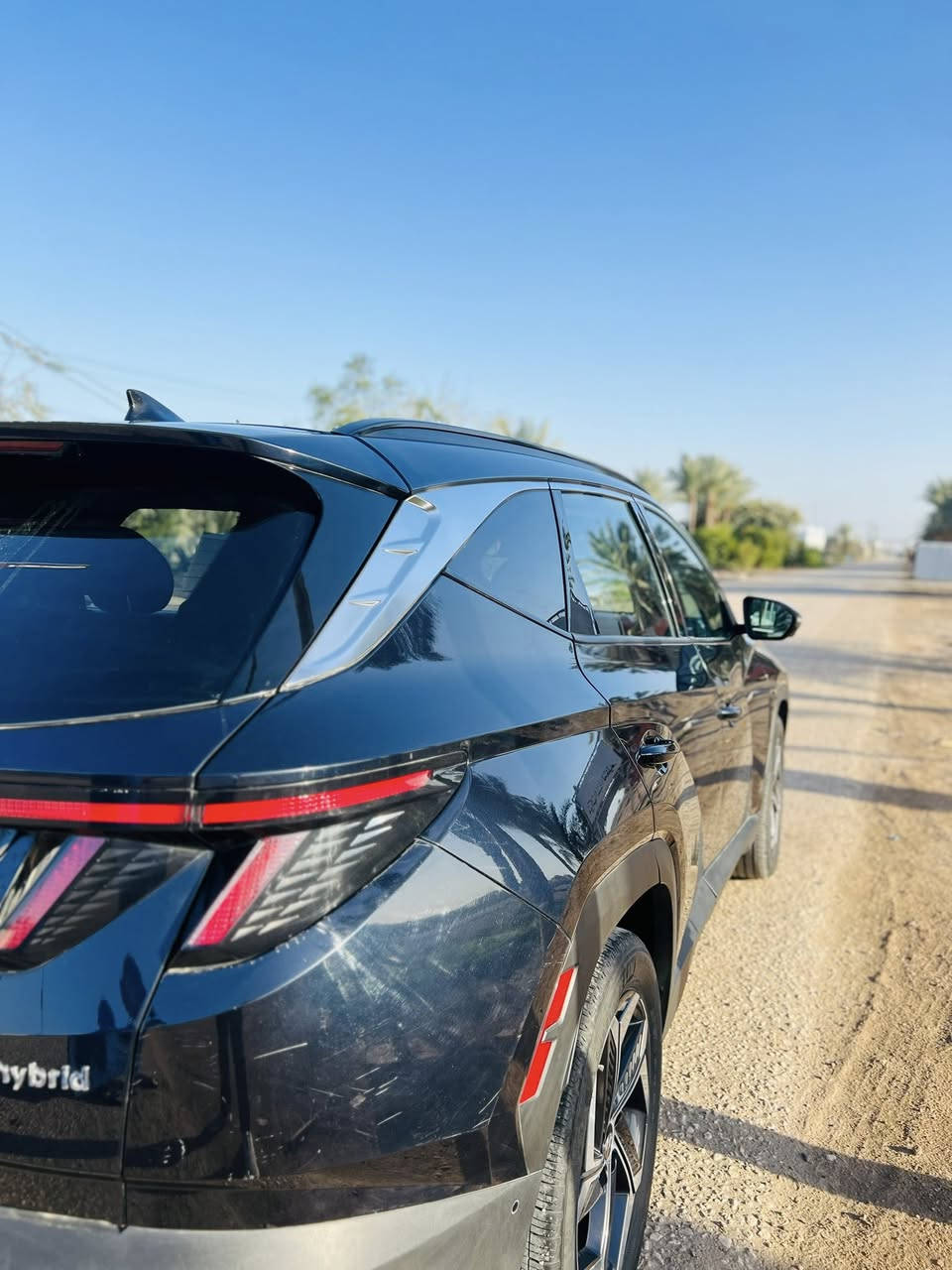 السلام عليكم توسان 2023 هايبرد لون نيلي رقم بغداد بأسمي ثاني يوم احولك اعلى موصفات بالتوسان بيه السياره حيل جديده ماشيه  67,180 كم حادث السياره الدعاميه الاماميه والخلفي ورجعات نفسهن وصور الحادث بالمنشور السعر ٢٠٠ وبيه مجال قليل للاستفسار *********** مامتواجد ماسنجر اتصال فقط
