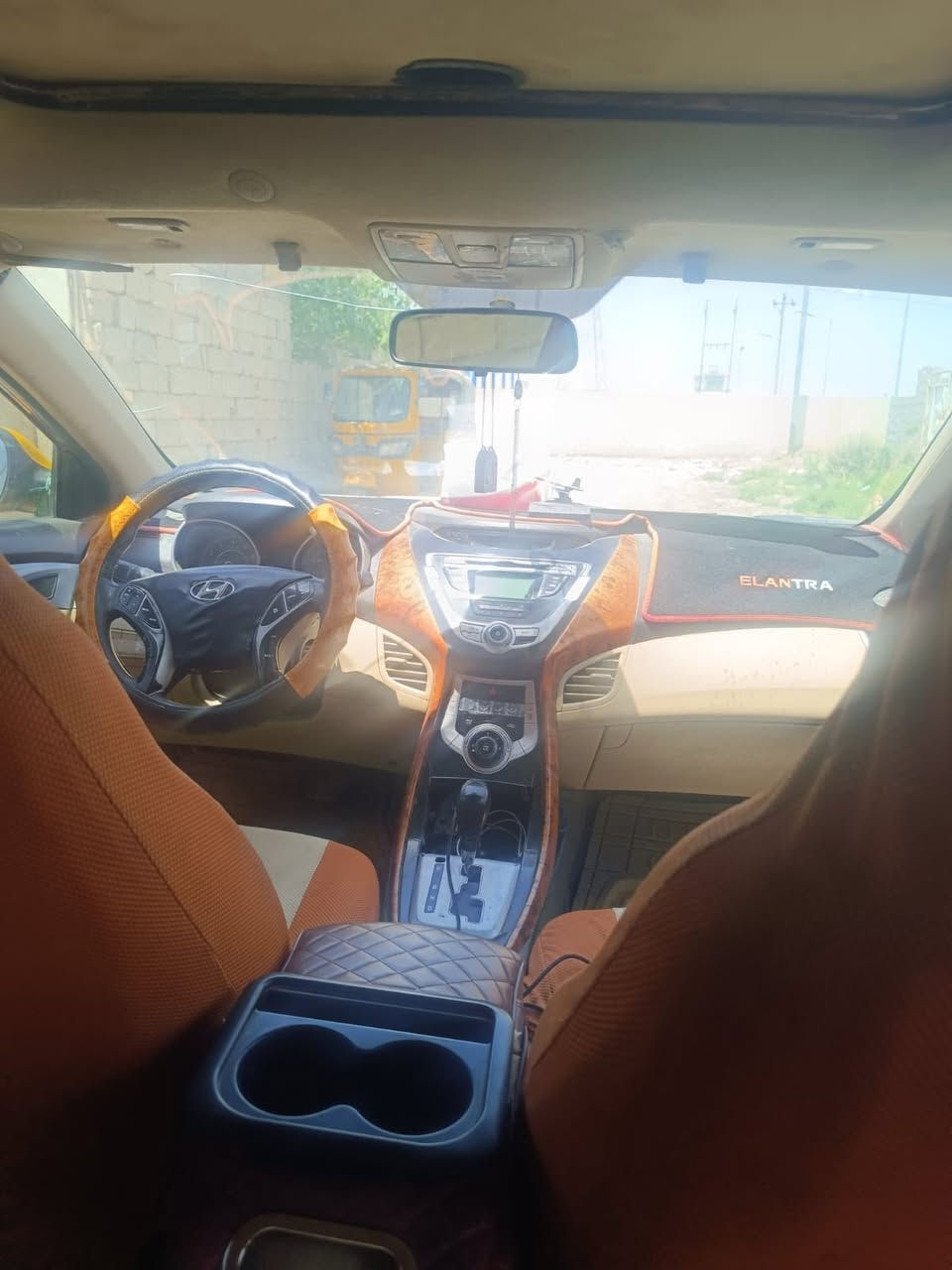 سيار النتره جاهزه للخير مدور ثاني يوم كبل شتغل تكسي سعر ٨٠ مكان سيار شطره ***********
