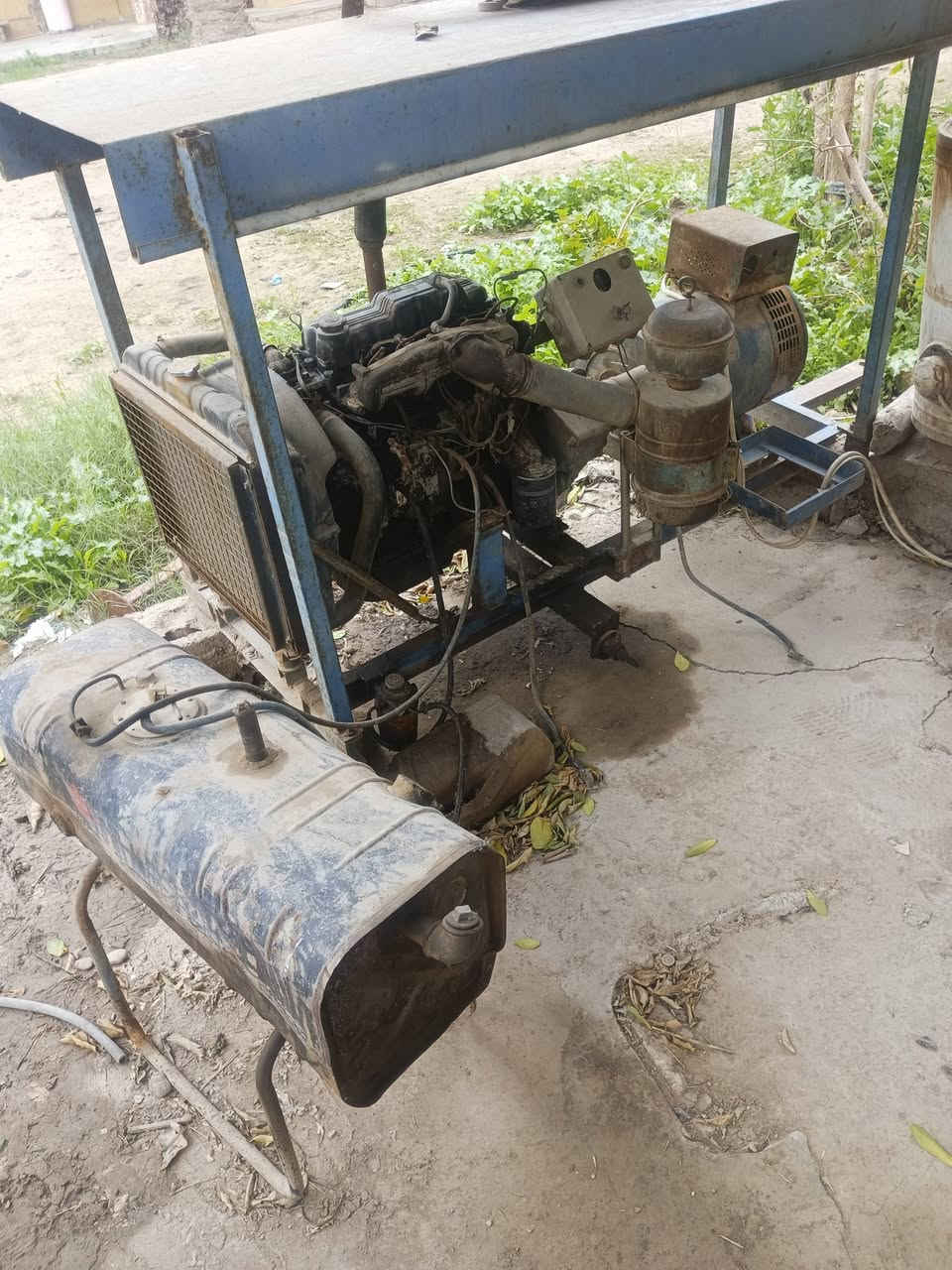 السلام عليكم مولد كيا 30كيفي نكره سلف السعر 13 ورقه وبي مجال العنوان بغداد تاجي المشاهده ***********
