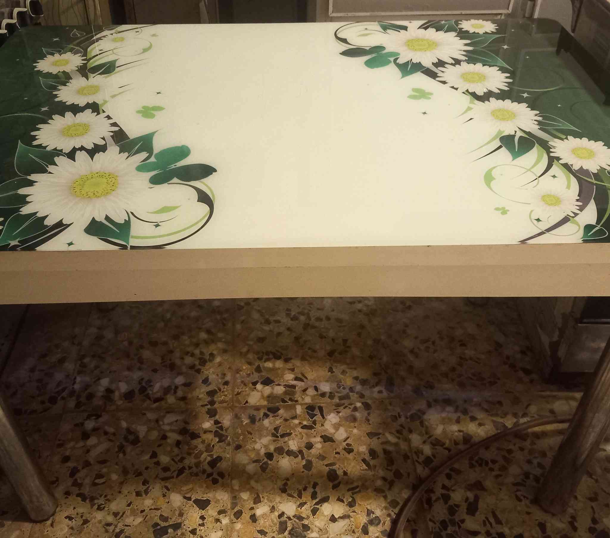 كاونتر تسكام قطعتين ب110الف
ميز طعام نظيف جدا 

الطول 120سم 

العرض 70سم 

السعر 70الف


**إذا كنت صاحب هذا الإعلان وتريد حذفه لأي سبب، رجاءا أرسل رسالة إلى الدعم الفني**