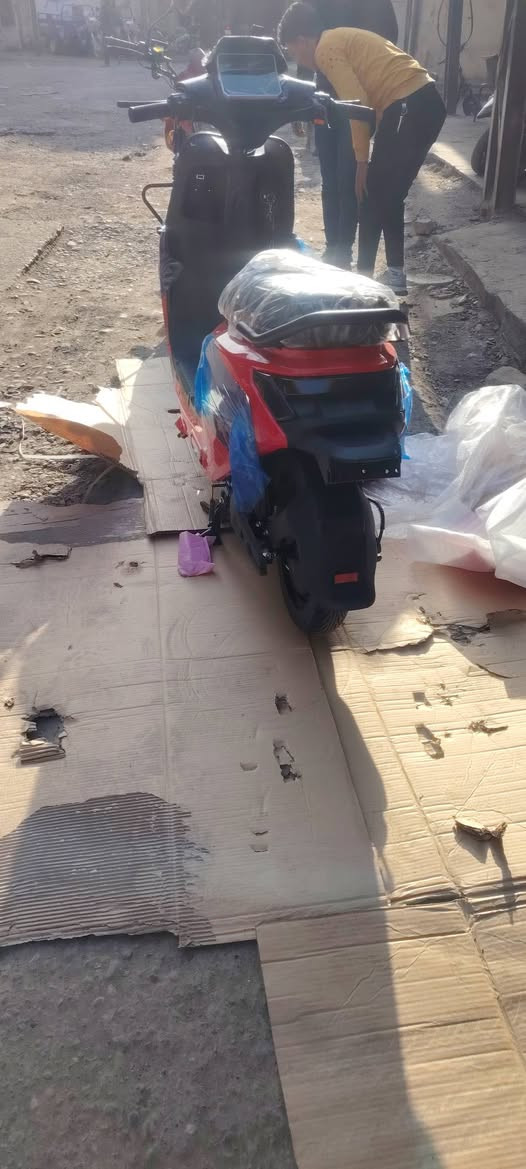 للبيع بعدو صفر كيلومتر 5باتري السعر 500و 50 
***********
***********
