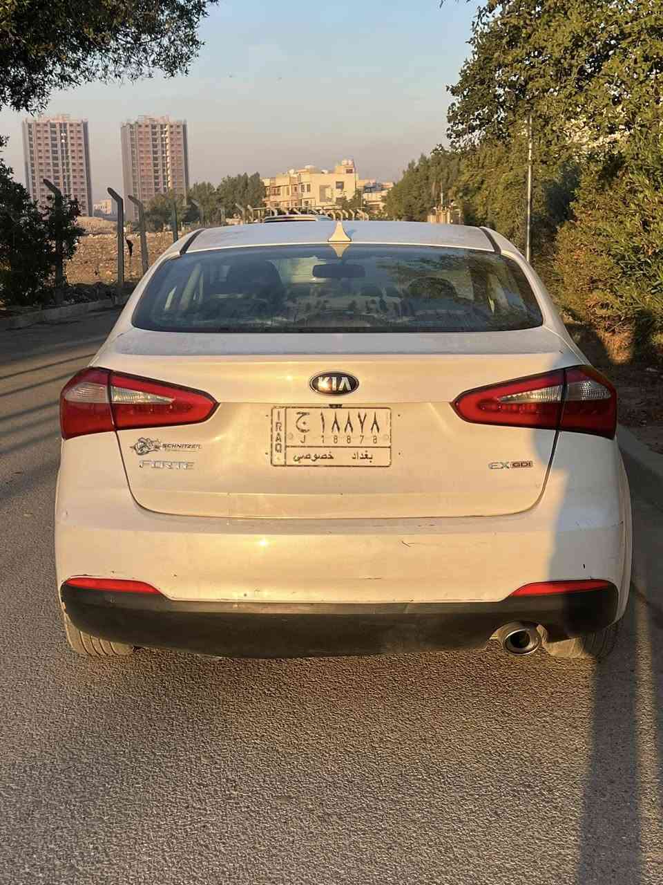للبيع كيا فورتي موديل 2014 السعر 100 ورقه للاستفسار الاتصال ***********
