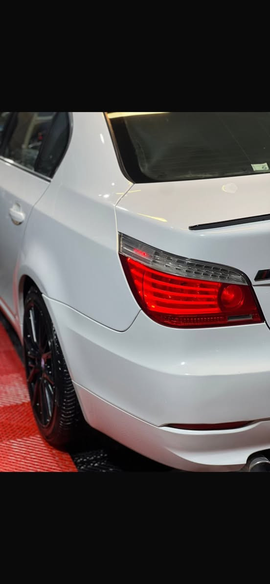 BMW E60 N54 2008
535ه
سياره جاهزه من كلشي دينار متصرف عليه
رقم بغداد جديد دولي
وارد امريكي جاملخ مبدل وكاله  امامي بدون دواخل 
سياره فول مواصفات محرك وكير بشرط
سياره ب اسمي تحويل +وكاله 
1سياره بلاديه الاخيررر
2تبريد ثلج 
3سلايت 
4تبريد قطعتين 
5 كروز سرعه 
6تحكم ستيرن 
دهن أدينول
7كشنات كهرباء ⚡️ 
8 داخل بيج جلد 
9منظومه زنون  اصلي 
10تخم تاير جديد 
11تخم ويل جديد 
12 شاشه اعطال 
13 لد امامي 
14 هزه وفحص جديده 
15كشنات هيتر 
16 أناره ترحيب 
17 كير ومحرك مكفولات 
18 جام اوتو 
19السياره عليها أدامه وكاله شرط 
 20نوزلات جديد وكاله
21منظومه تبريد جديده 
22راديتر جديد وكاله 
23فيت بم جديد وكاله 
24كويلات جديد وكاله 
25براد جديد وكاله 
26كهربائيات كله بلاديه 
27باتري جديد وكاله 
28بصمه تشغيل 
29سياره جاهزه من كل النواحي 
30ما مسجله ولا مسج 
31منظومه ماء كامله جديده 
32صدر جديد 
33احداديه كلها جديده قبل شهر بدلت 
34سياره أدواتها كلها وكاله شرط 
35ترايك وين ميعجبك 
36فحصك وين ميعجبك
37دعاميه M +لحيه 
سياره جاهزه وأحله من الصور بهواي 
صندوق كهرباء 
سياره حاله وكاله ماشيه 85 حقيقي شرط 
السعر المطلوب عليها 138 وبيها مجال
المكان الكراده للاستفسار ‭٠٧٧٠ ٩٩٧ ٨٩٩٩
