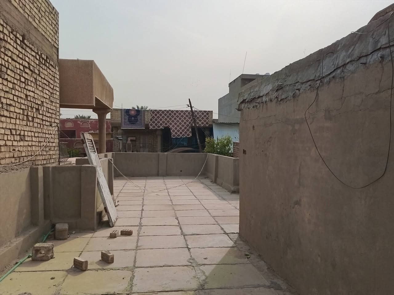 السلام عليكم دار للبيع في منطقه الزعفرانيه شارع المعهد مساحه ١٢٠ م طابو صرف
للإستفسار الاتصال علة الرقم ***********
