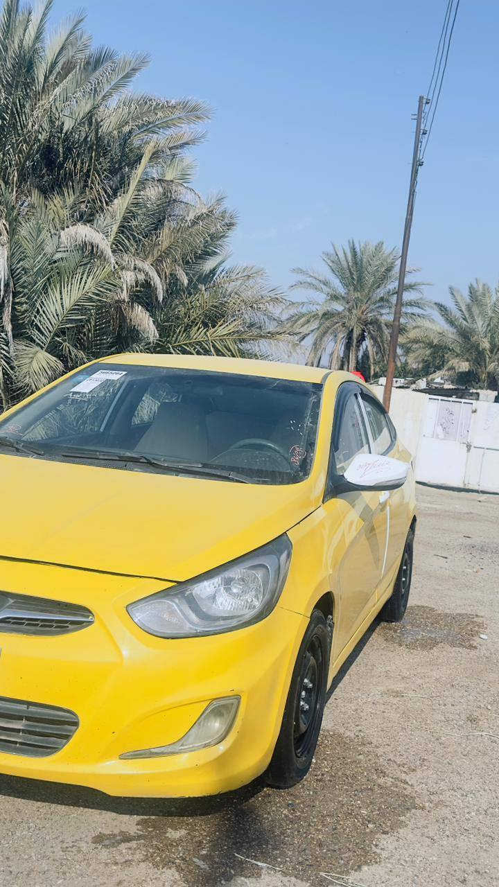 سلام عليكم اكسنت موديل 2013 خليجي بيه جوملغ الخلفي بلداير شوي والباقي كفال مكينه1600 وكير خير من الله تبريد ثلج ❄️❄️        السعر 77وبيه مجال شي قليل     مكان السياره بغداد المحموديه           📞***********
